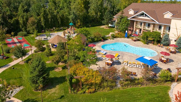 Indoor pool, outdoor pool - RHG Vacation Club (Collingwood)