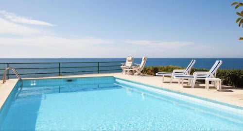 Exclusive Seafront Villa with Pool & Panoramic Views