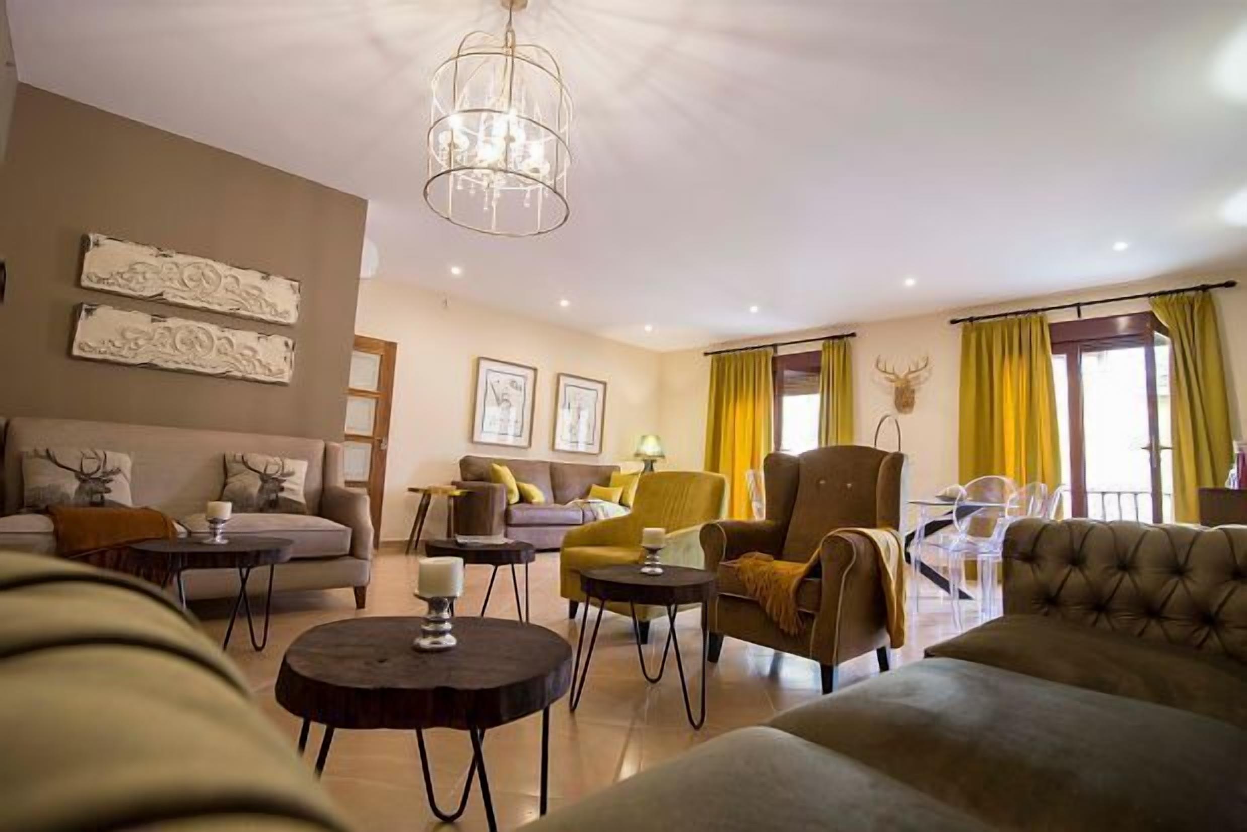 Self catering El Ajarafe for 8 people