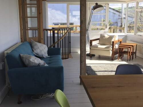 Amazing sea view and 3 bedrooms