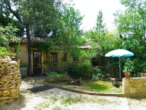 Terrace/patio - Rental Mazet stone between Nimes and Montpellier (Souvignargues)