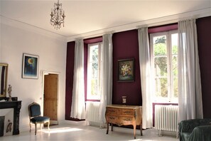 Interior - A stunning 1800 Castle near Carcassonne, Mirepoix. Large pool with diving board. (Pech-Luna)