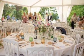 Espace banquet en plein air