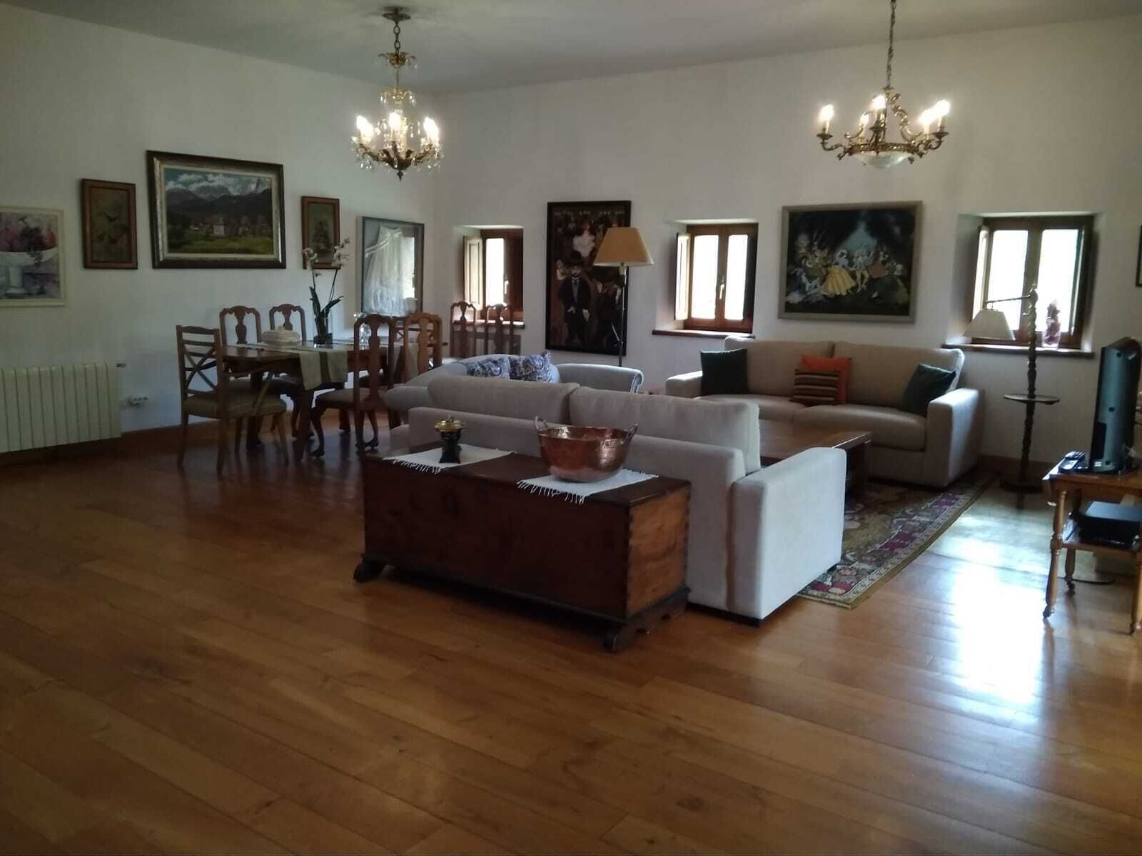 TYPICAL MOUNTAIN HOUSE IN PICOS DE EUROPA (POTES) WITH PRIVATE GARDEN