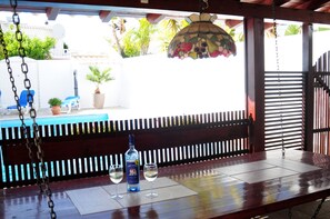 Outdoor dining - Beautiful villa with private swimming pool (Luz)