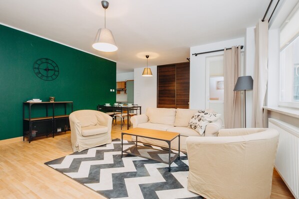 Comfort Apartment, Multiple Beds, Non Smoking, Courtyard View