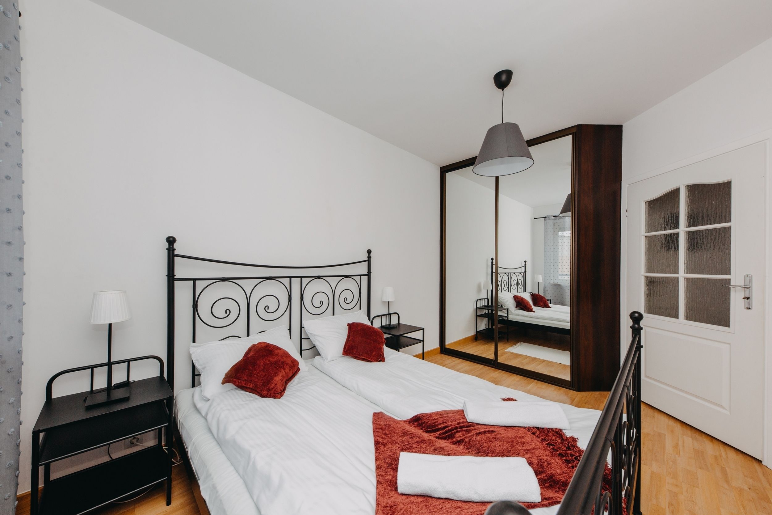 Comfort Apartment, Multiple Beds, Non Smoking, Courtyard View | 2 bedrooms, premium bedding, desk, iron/ironing board