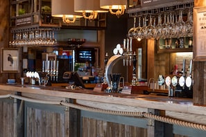 Bar (on property) - The Amble Inn - The Inn Collection Group (Morpeth)