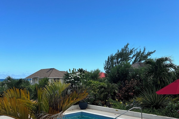 Pool deck