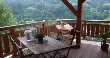 * Superbe chalet en bois ** Offre spéciale pour la semaine de Noël - 2700 EUR pour 12 personnes **