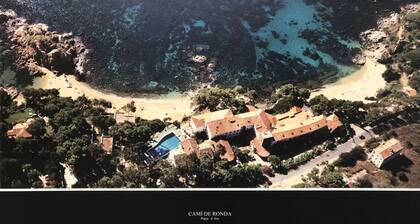 Typical Costa Brava villa with 4 bedrooms and 3 bathrooms, swimming pool and sea view