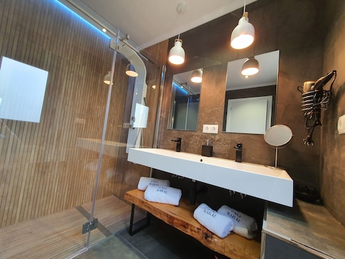 Fully renovated tourist house for rent very cozy
