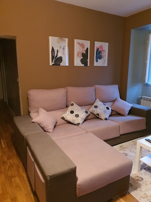 TV, fireplace - Fully renovated tourist house for rent very cozy (Valga)