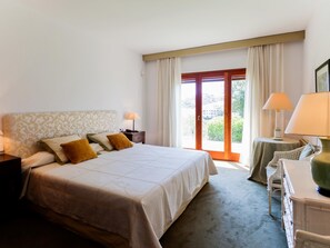 13 Schlafzimmer, Bügeleisen/Bügelbrett, kostenloses Internet, Bettwäsche