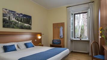 Quadrupla Superior | Wi-Fi gratuito, lenzuola