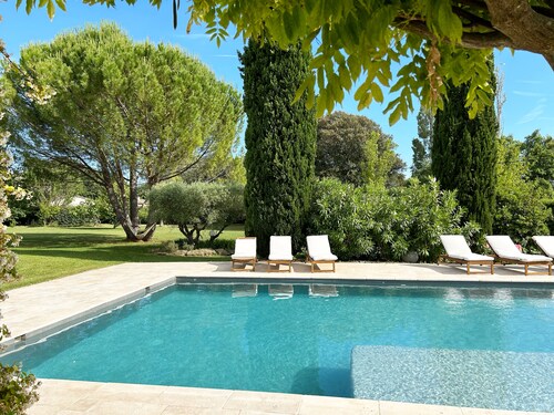 House / Villa - Rognes