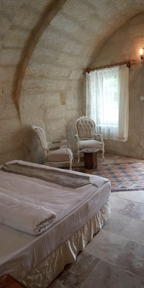 Comfort Double Room | 3 bedrooms, desk, laptop workspace, bed sheets - DEDE CAVE KONAK (Ürgüp)