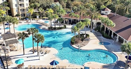 Outstanding 6 Bed Villa, Pool & Spa, Superb Lakefront Setting, 5* Windsor Hills