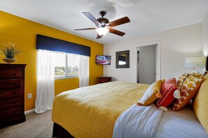 6 bedrooms, in-room safe, desk, iron/ironing board