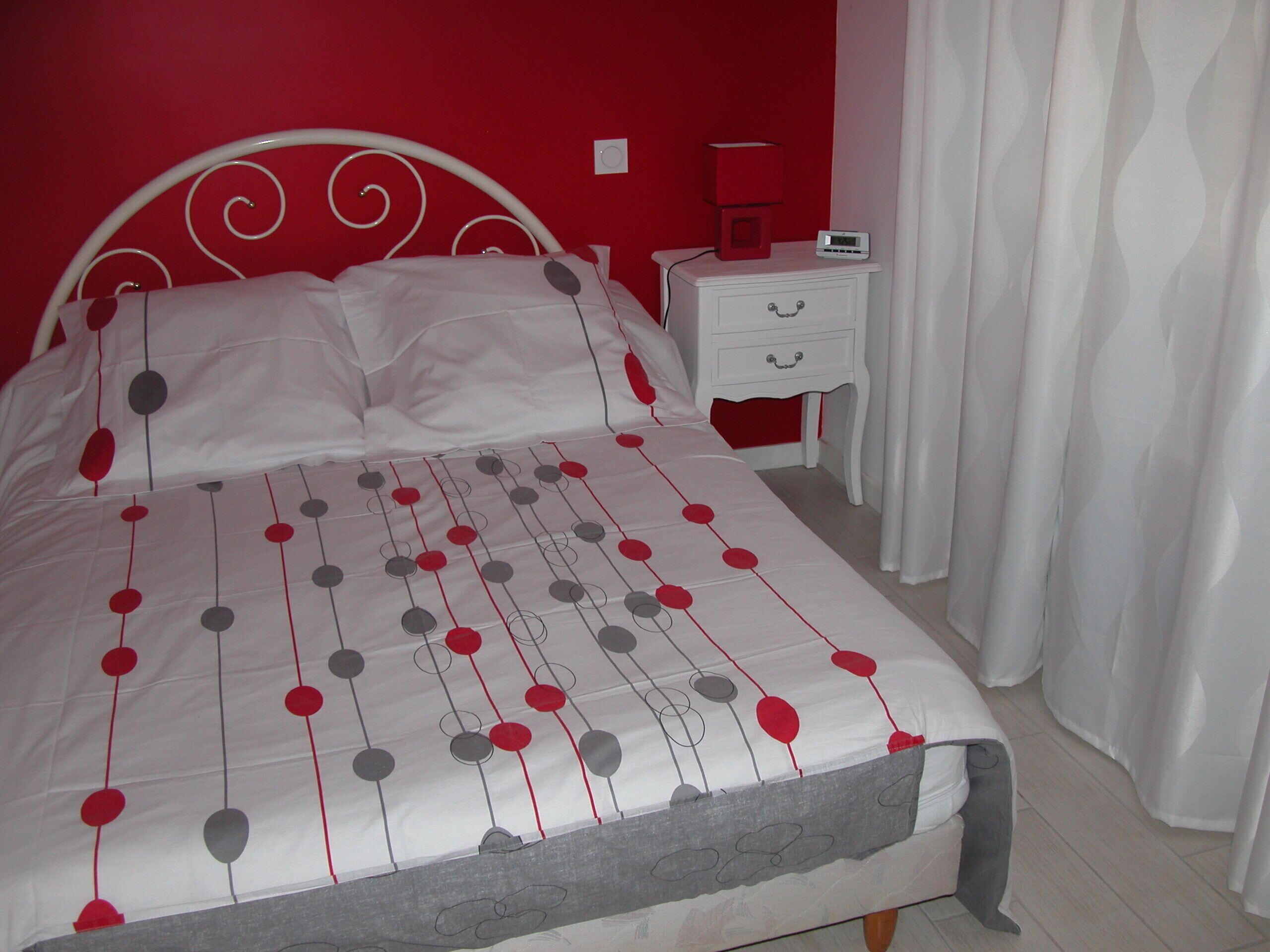 New house with garden near the beach and quiet