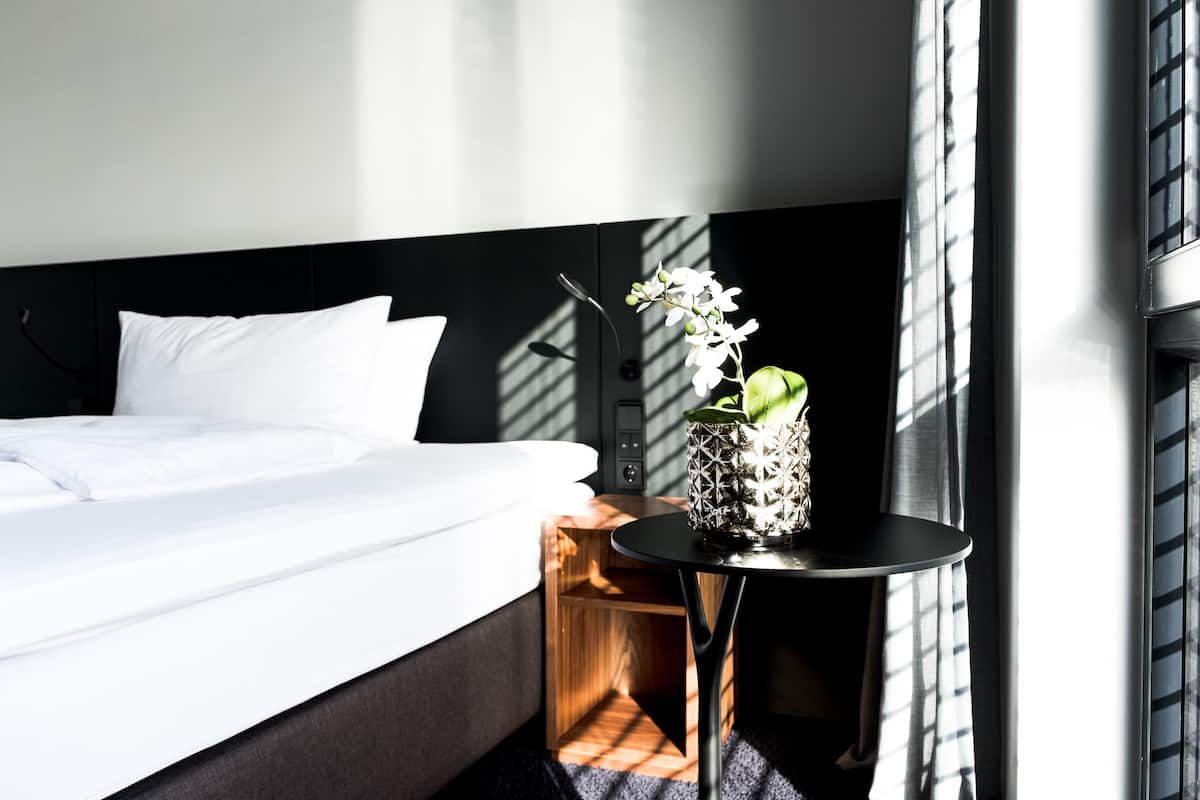 Soundproofing, iron/ironing board, free WiFi, bed sheets