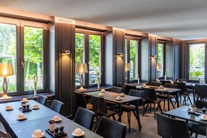 Daily buffet breakfast (EUR 15.00 per person) - &REPEAT Köln Airport (Cologne)