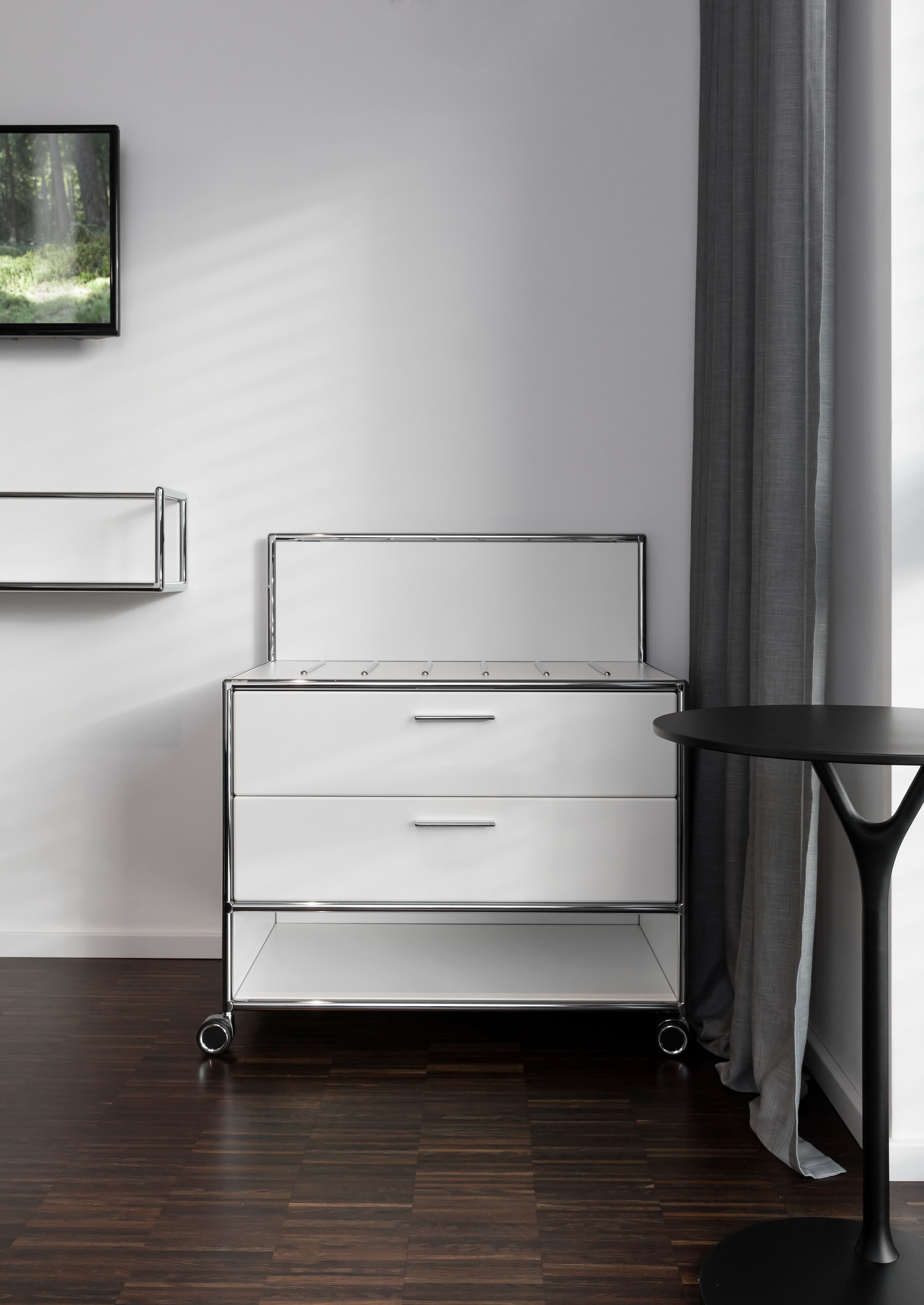 smart comfort | soundproofing, iron/ironing board, free wifi, bed sheets