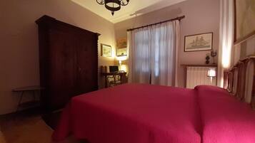 3 chambres, fer et planche Ă repasser, Wi-Fi gratuit, draps fournis