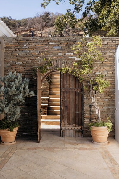  Andros Cyclades, private tennis & basketball courts,horses for riding