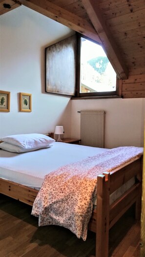 2 habitaciones, wifi gratis, ropa de cama y acceso para silla de ruedas 