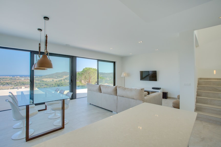 Villa Mit Meerblick. Infinity-pool. - Calonge