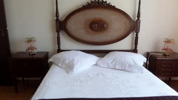 3 Schlafzimmer, Bügeleisen/Bügelbrett, Bettwäsche