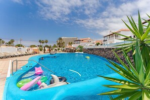 Outdoor pool, a heated pool - Beautiful apartments  with large terrace close to the beach (Arona)