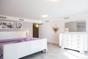 1 camera, ferro/asse da stiro, Wi-Fi gratuito, lenzuola