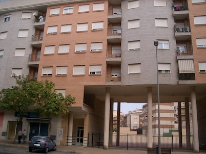 Tourist apartment in University area only July and August