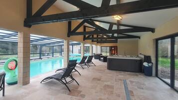 Indoor pool, outdoor pool