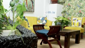 Junior Double or Twin Room, Non Smoking | Lobby