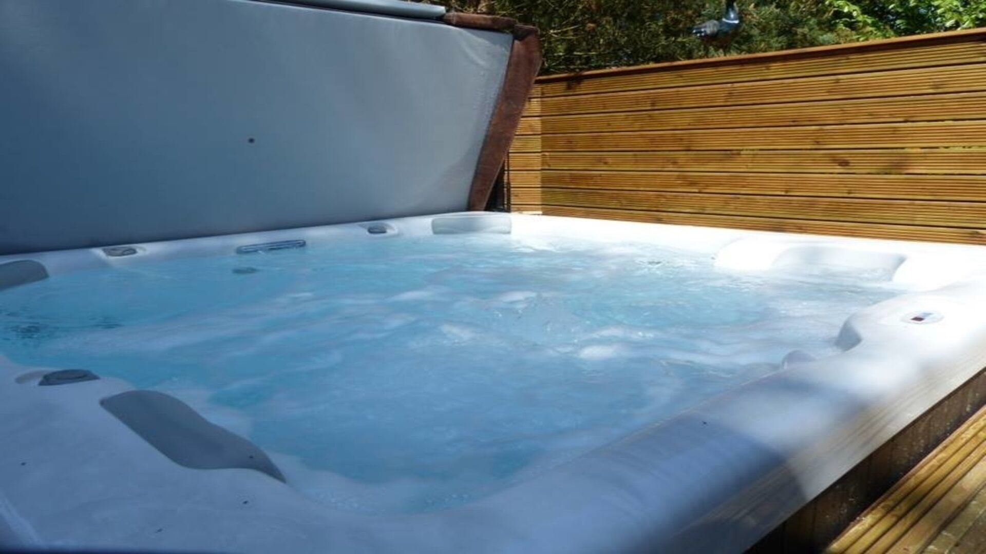 Top 10 Log Cabins With Hot Tub Near Falkirk, UK Updated 2024 Trip101