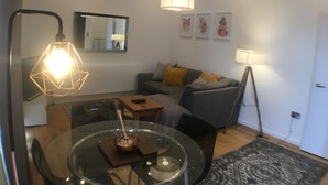 Unclassified image, 4 of 35, button - Briar Mews (St Albans)