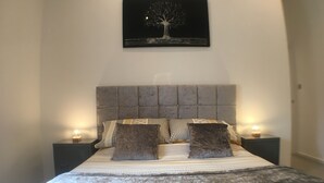 Unclassified image, 3 of 35, button - Briar Mews (St Albans)