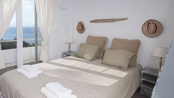 3 chambres, fer et planche à repasser, lit parapluie, Wi-Fi gratuit