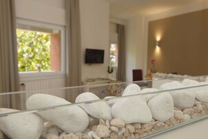 Luxury Quadruple Room | Room amenity