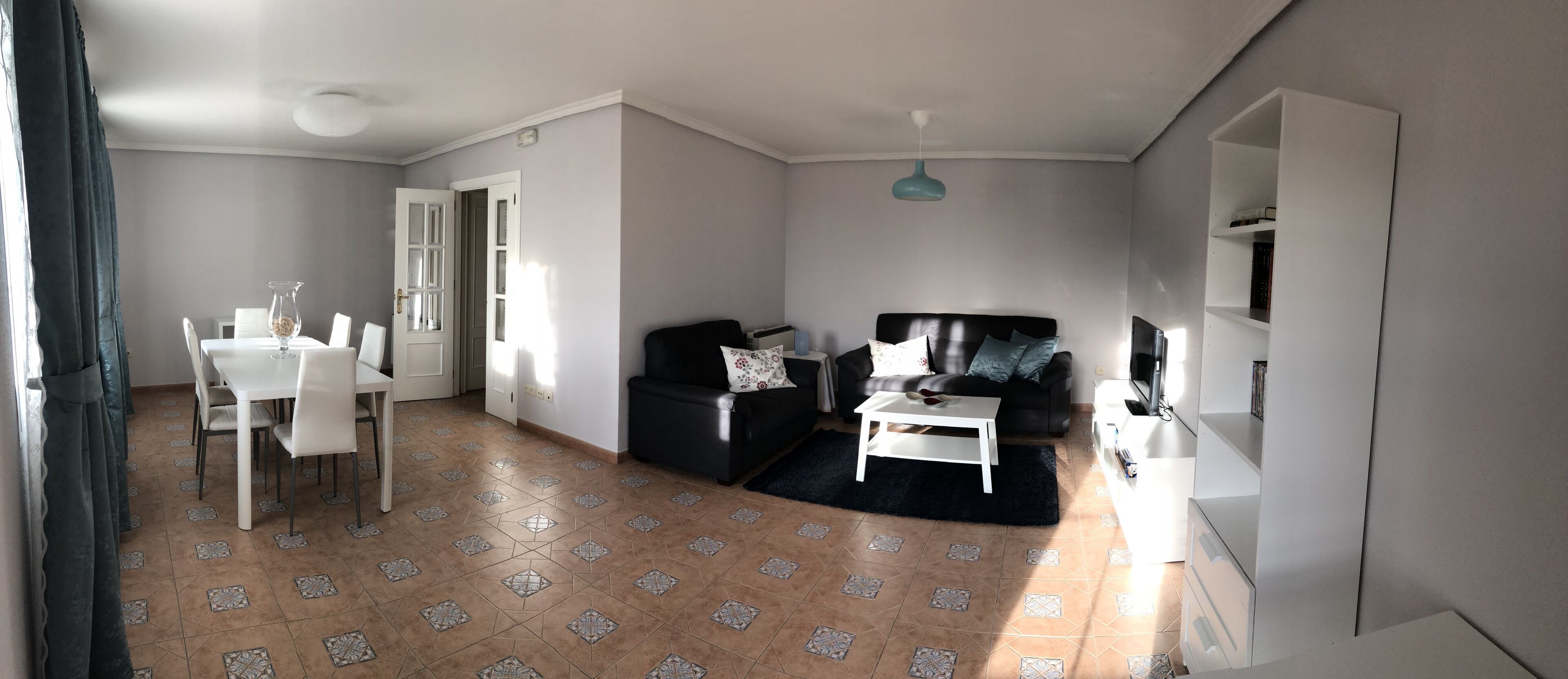 DOVELA HOUSE IN JARANDILLA DE LA VERA