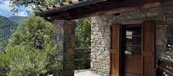 Tagoli: A Peaceful Tuscan Escape with Pool & Breathtaking Views