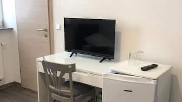 Zimmersafe, Schreibtisch, kostenlose Babybetten, kostenloses WLAN