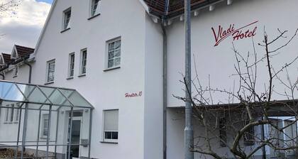 Hotel Vladi