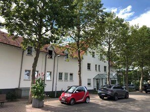 Exterior - Hotel Vladi (Walldorf)
