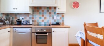 Portballintrae 10 Ballaghmore Cottages