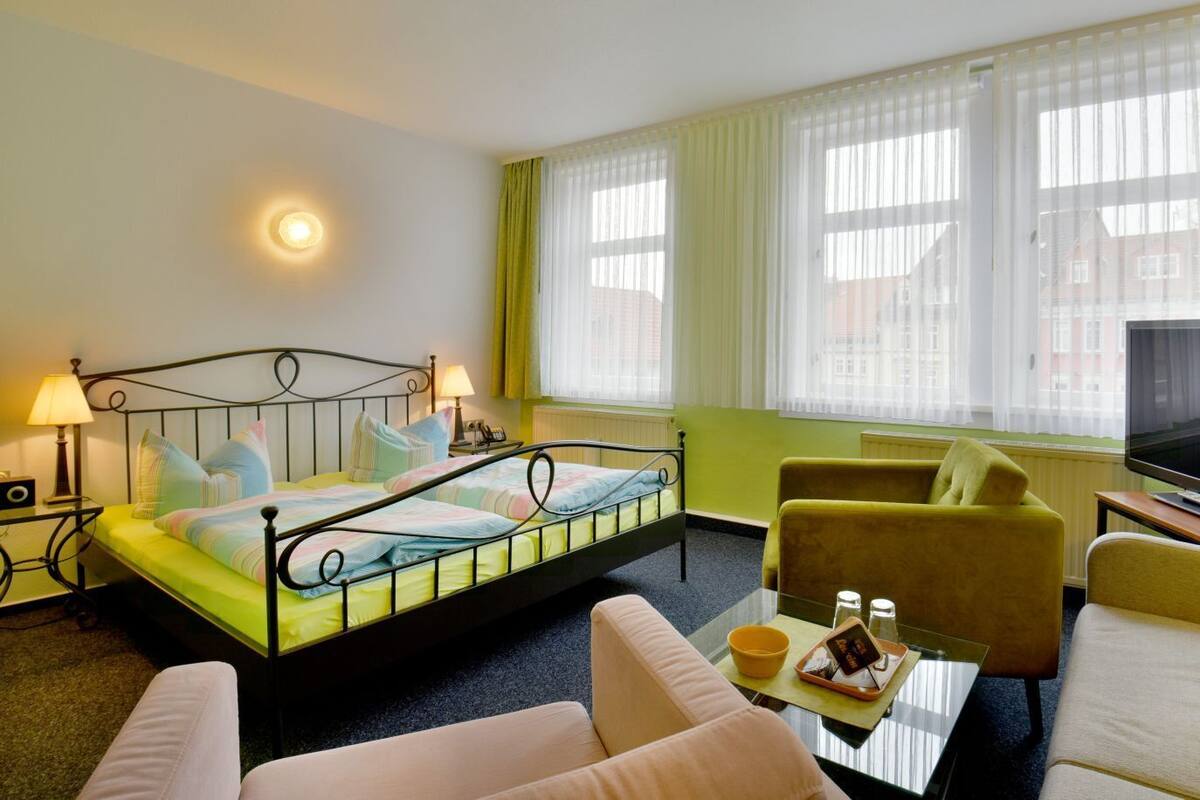 Standaard tweepersoonskamer, niet-roken, uitzicht op de stad | 1 slaapkamer, gratis wifi, beddengoed