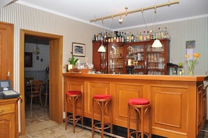 Bar (in der Unterkunft)
